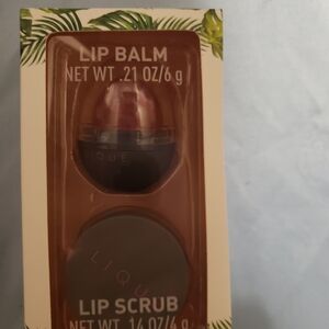 Lip Balm and Scrub Set - Red